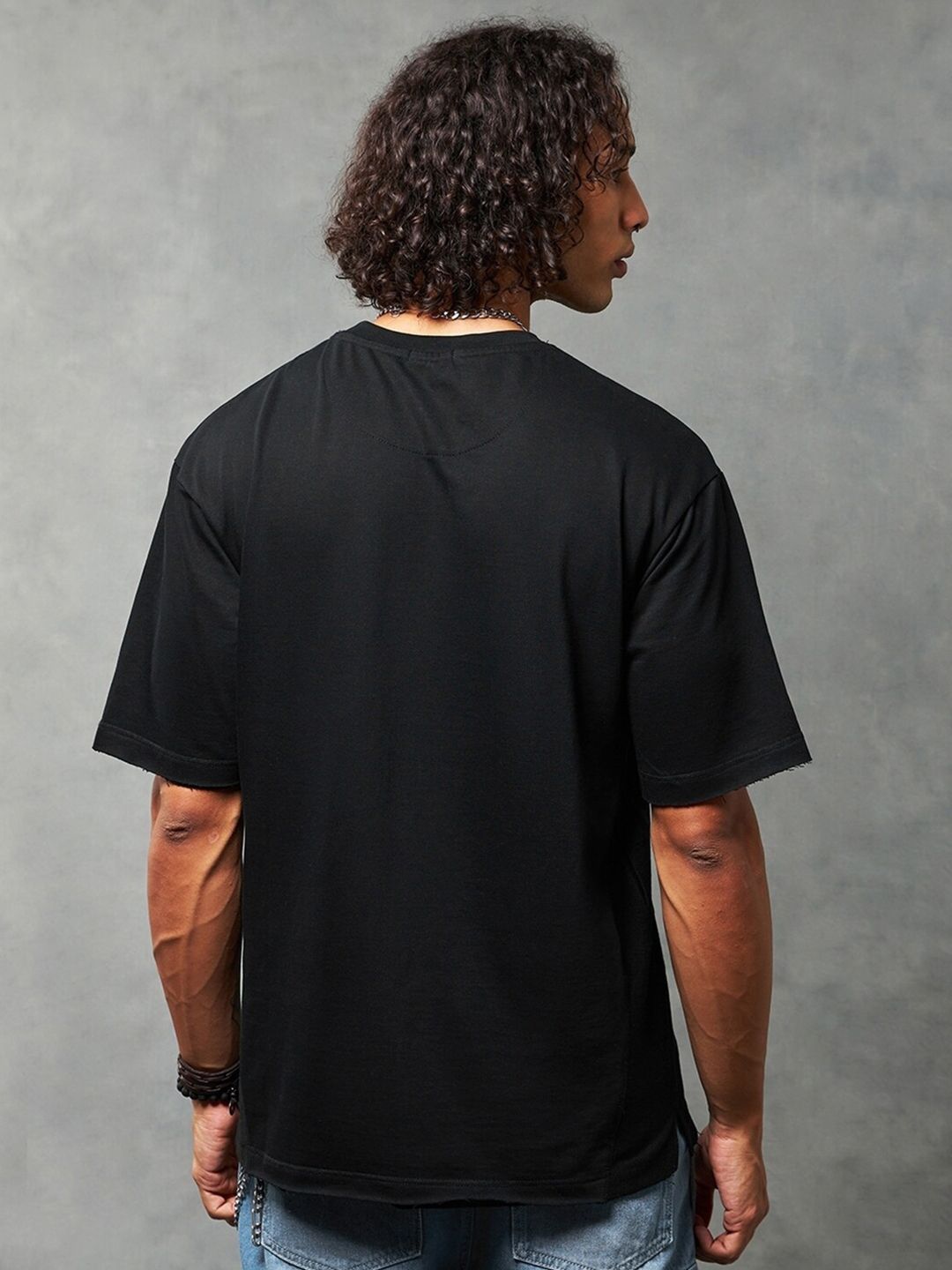 Bewakoof Drop-Shoulder Sleeves Oversized Cotton T-shirt