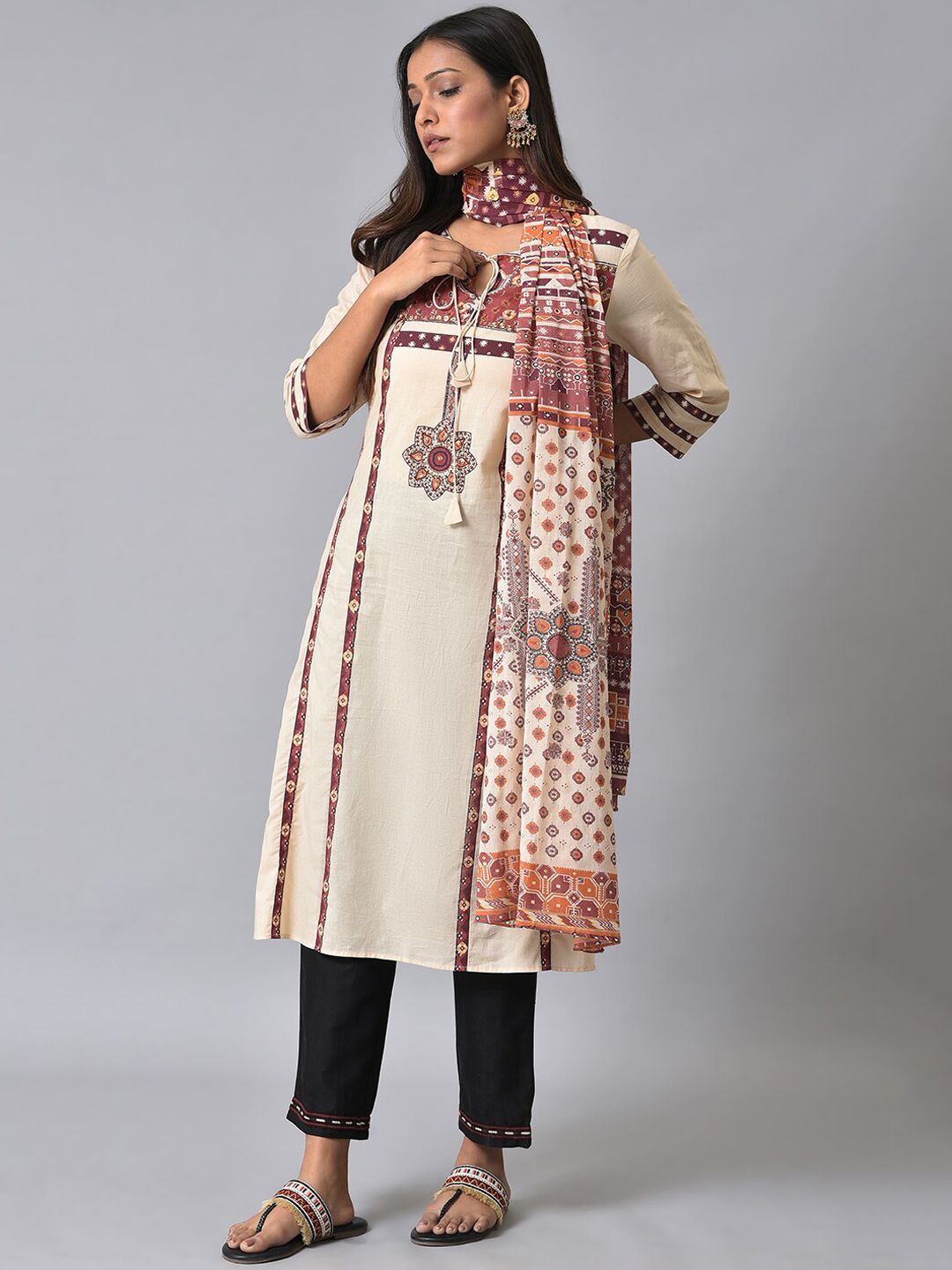 W Ethnic Motifs Printed Pure Cotton Straight Kurta with Trousers & Dupatta