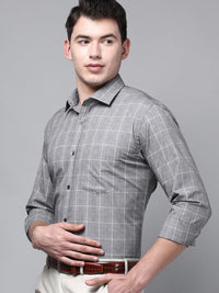 Park Avenue Men Grey Slim Fit Checked Pure Cotton Formal Shirt