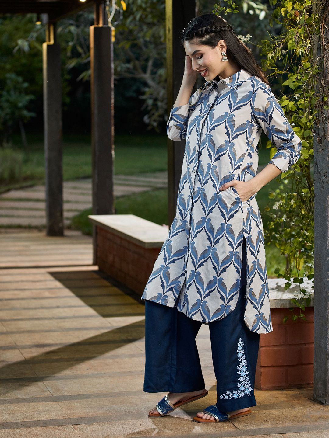 Vishudh Blue & Grey Printed Tunic