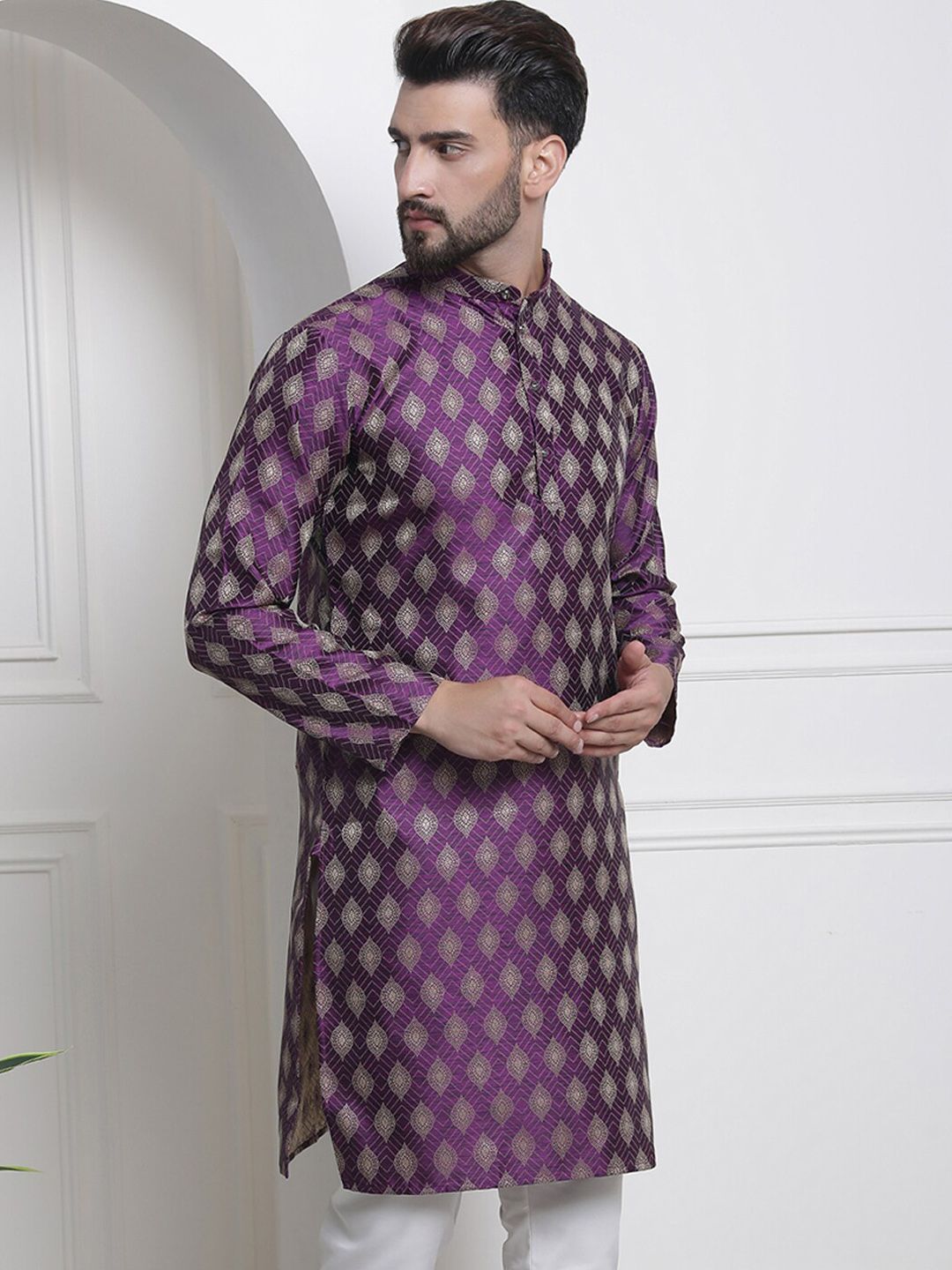 SOJANYA Ethnic Motifs Woven Design Jacquard Regular Kurta