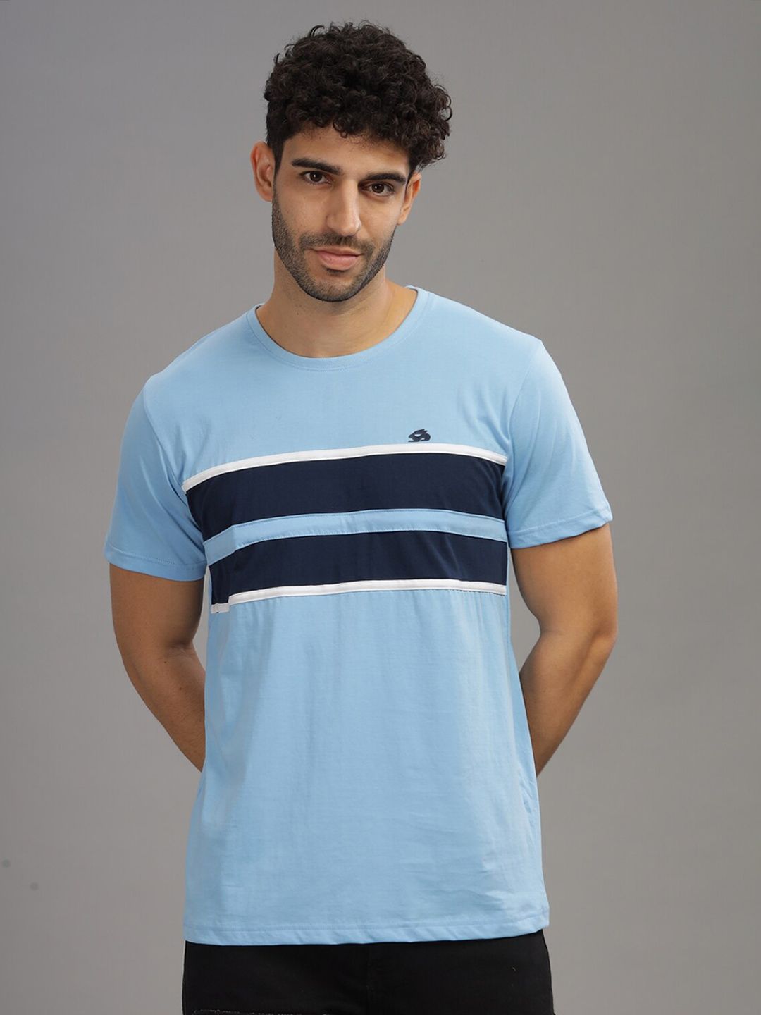 ADRO Colourblocked Regular Fit Cotton T-shirt