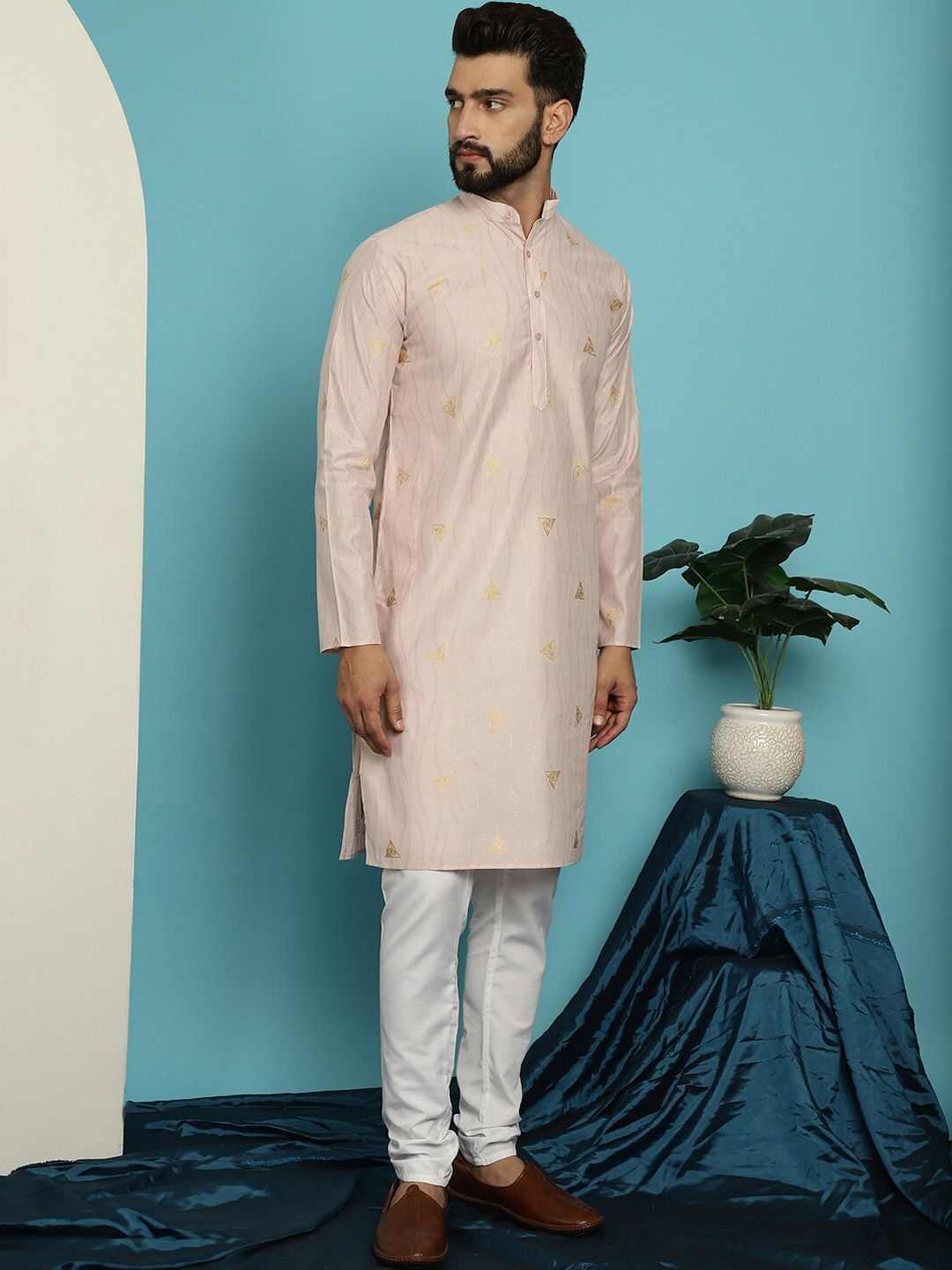 SOJANYA Ethnic Motif Woven Design Regular Kurta With Churidar