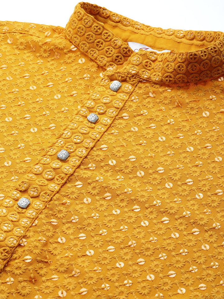 Jompers Men Floral Embroidered Chikankari Pure Cotton Kurta with Pyjamas