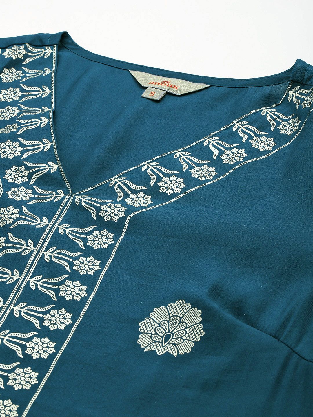Anouk Ethnic Motifs Foil Printed Gotta Patti Kurta with Palazzos & Dupatta