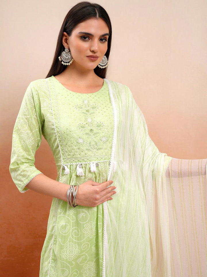 Vishudh Green Floral Printed Thread Work Pure Cotton A-Line Kurta With Trousers & Dupatta