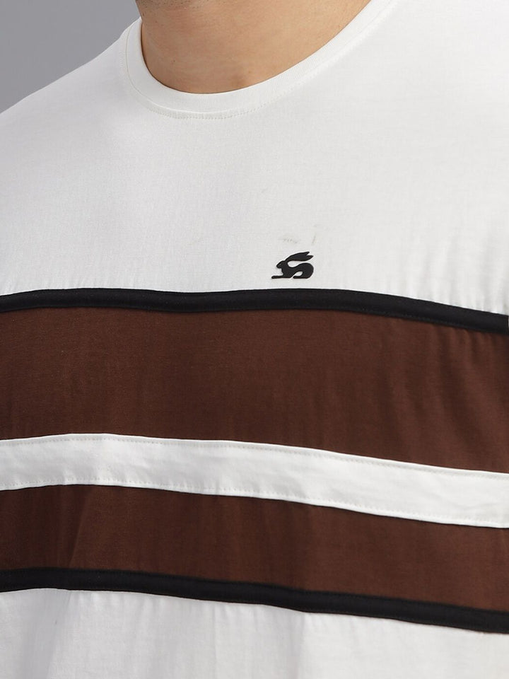 ADRO Colourblocked Regular Fit Cotton T-shirt
