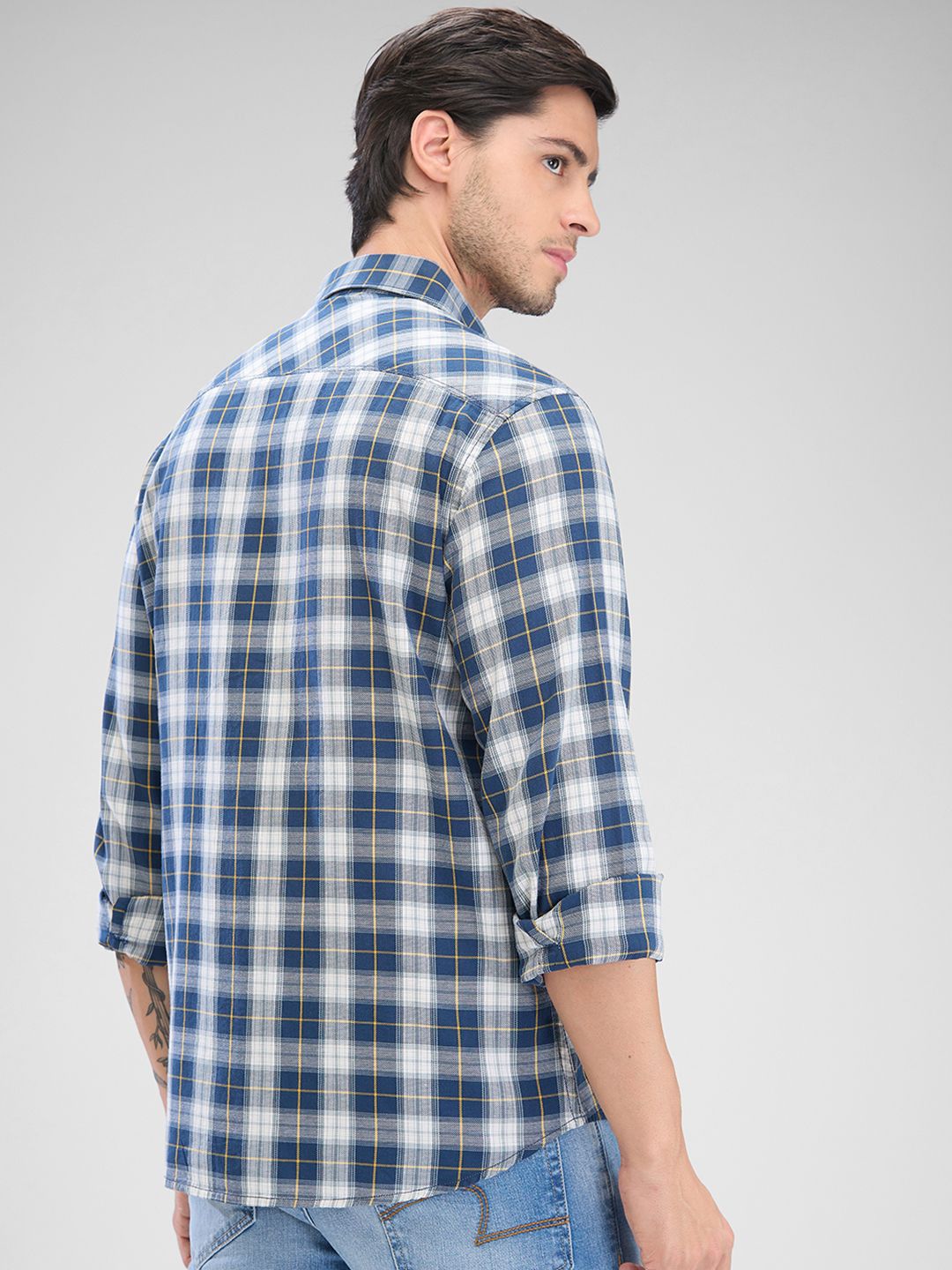 SPYKAR Men Slim Fit Tartan Checks Opaque Checked Casual Shirt