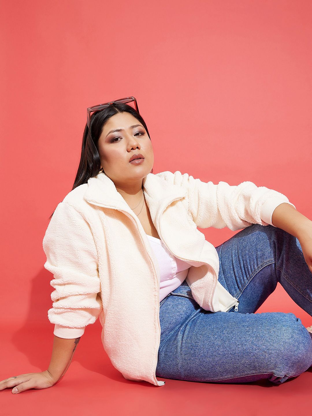 SASSAFRAS Curve Plus Size White Self Design Mock Collar Bomber Jacket