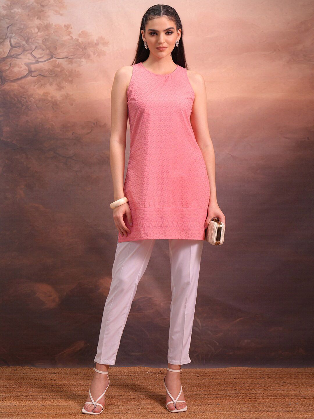 Vishudh Women Embroidered Tunic