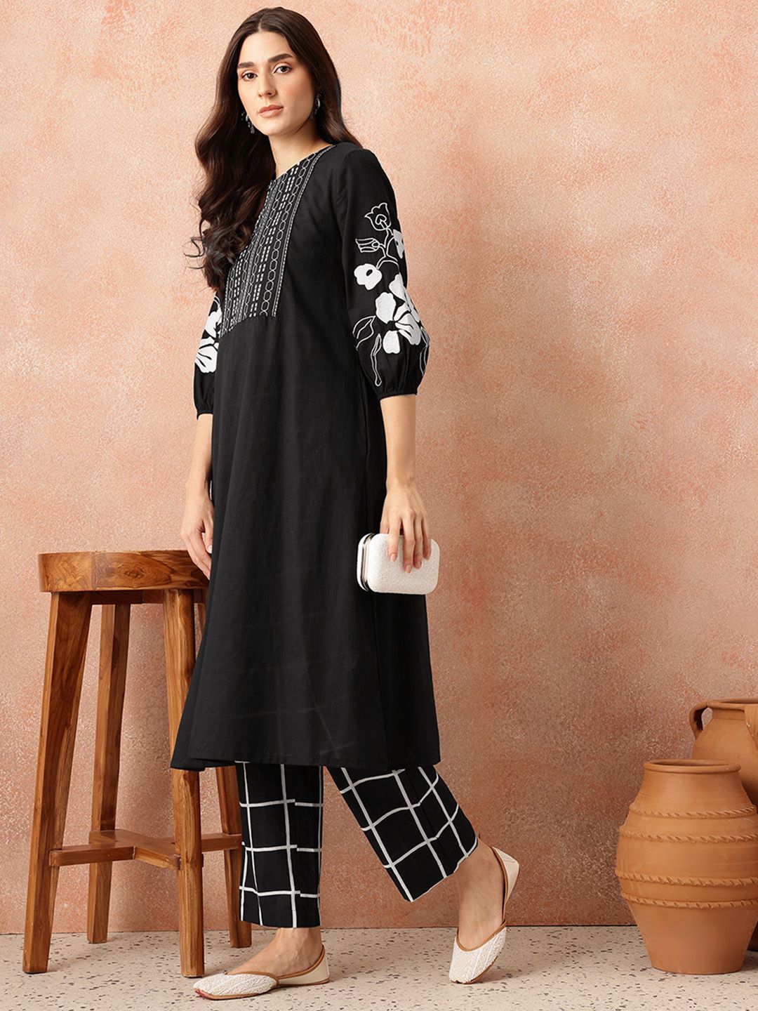 all about you Yoke Design Regular Thread Work Pure Cotton Kurta & Trousers