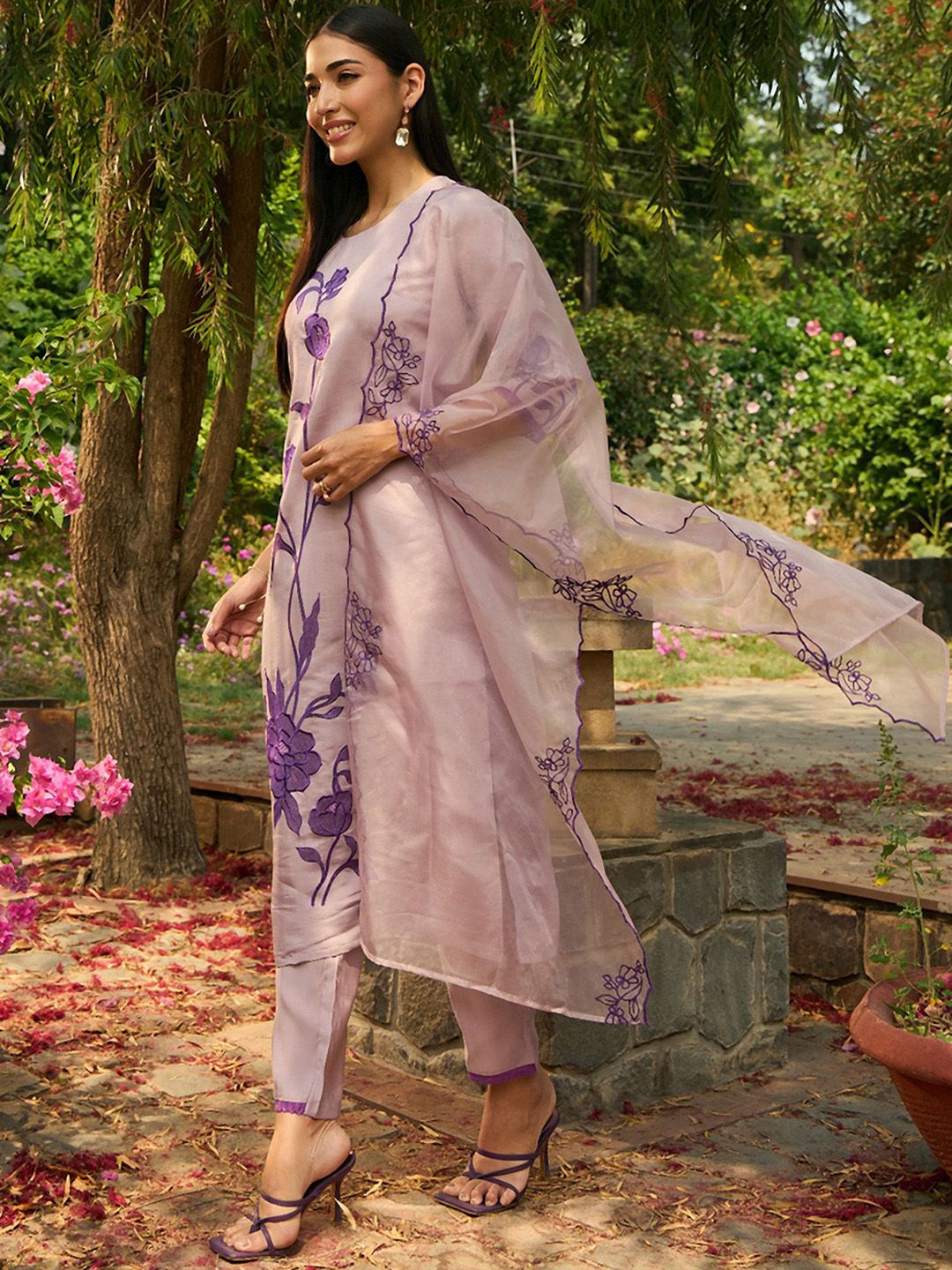 Indo Era Round Neck Floral Embroidered Kurta with Trouser & Dupatta