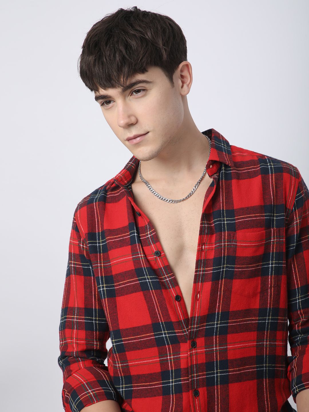 VASTRADO Men Classic Slim Fit Opaque Checked Casual Shirt