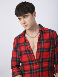 VASTRADO Men Classic Slim Fit Opaque Checked Casual Shirt