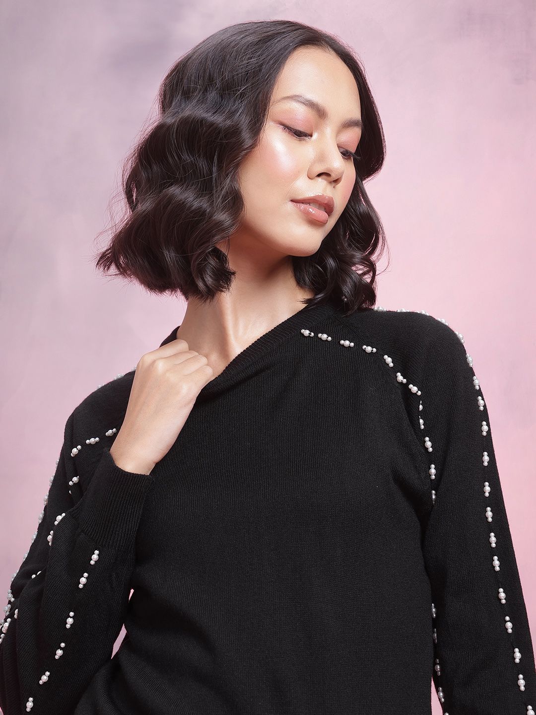 DressBerry Beads Embroidered Acrylic Pullover