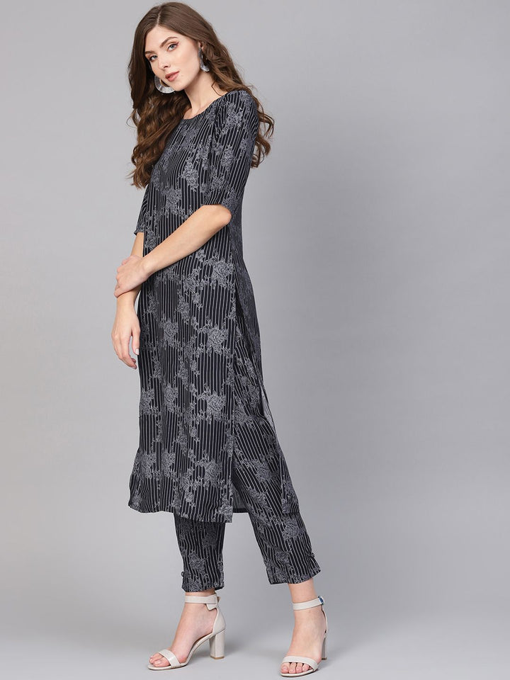 Gerua By Libas Women Navy Blue  White Printed Kurta with Trousers