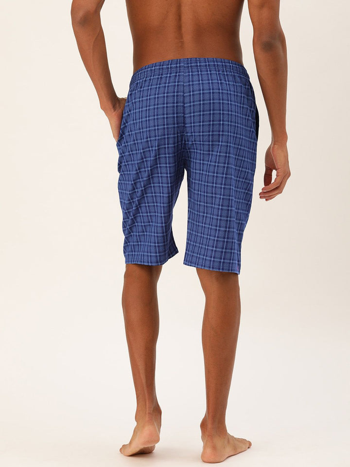 The Indian Garage Co Men Blue & White Checked Lounge Shorts