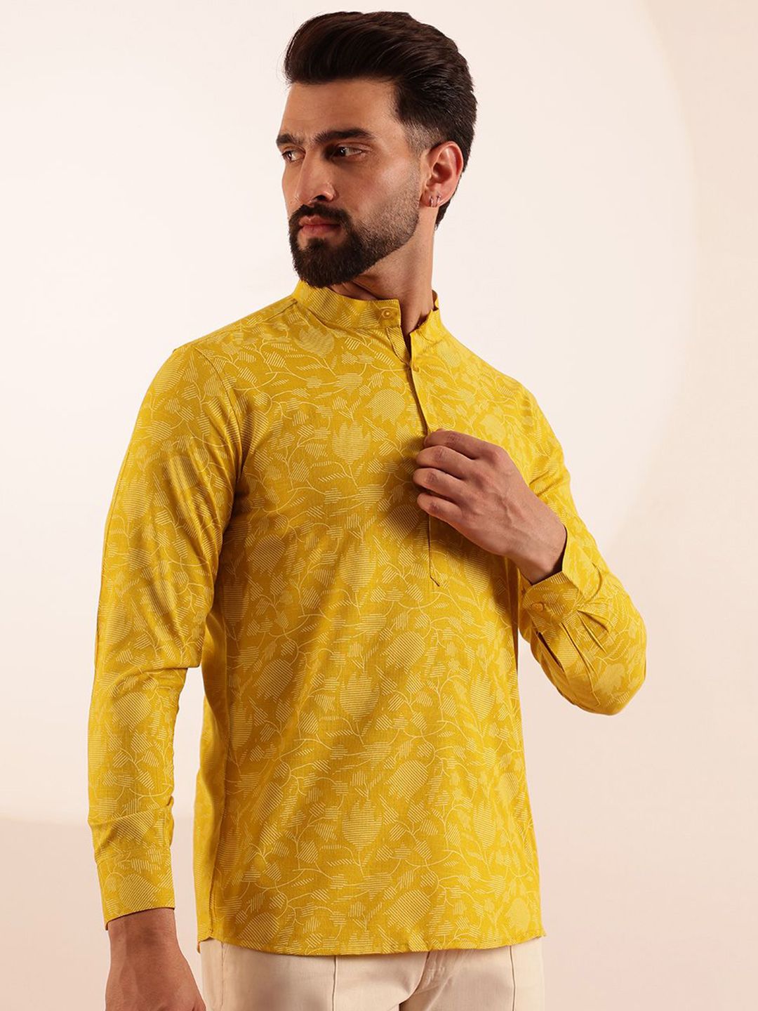 Anouk Men Floral Printed Kurta Pendek