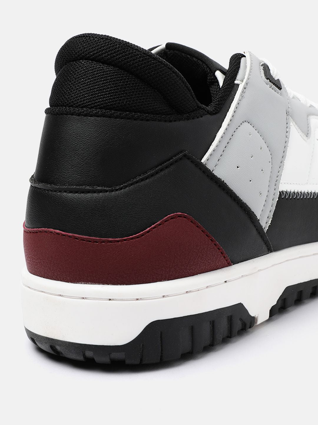 HRX by Hrithik Roshan Men Colourblocked Sneakers
