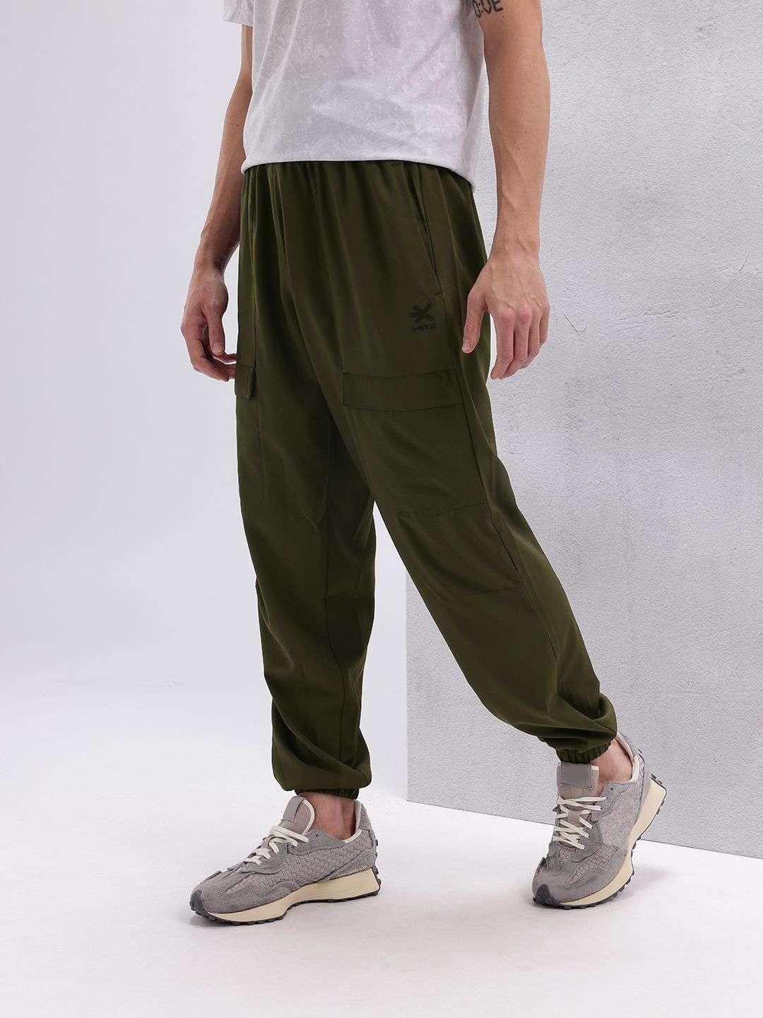 HRX by Hrithik Roshan Men Lifestyle Cargo-Style Joggers
