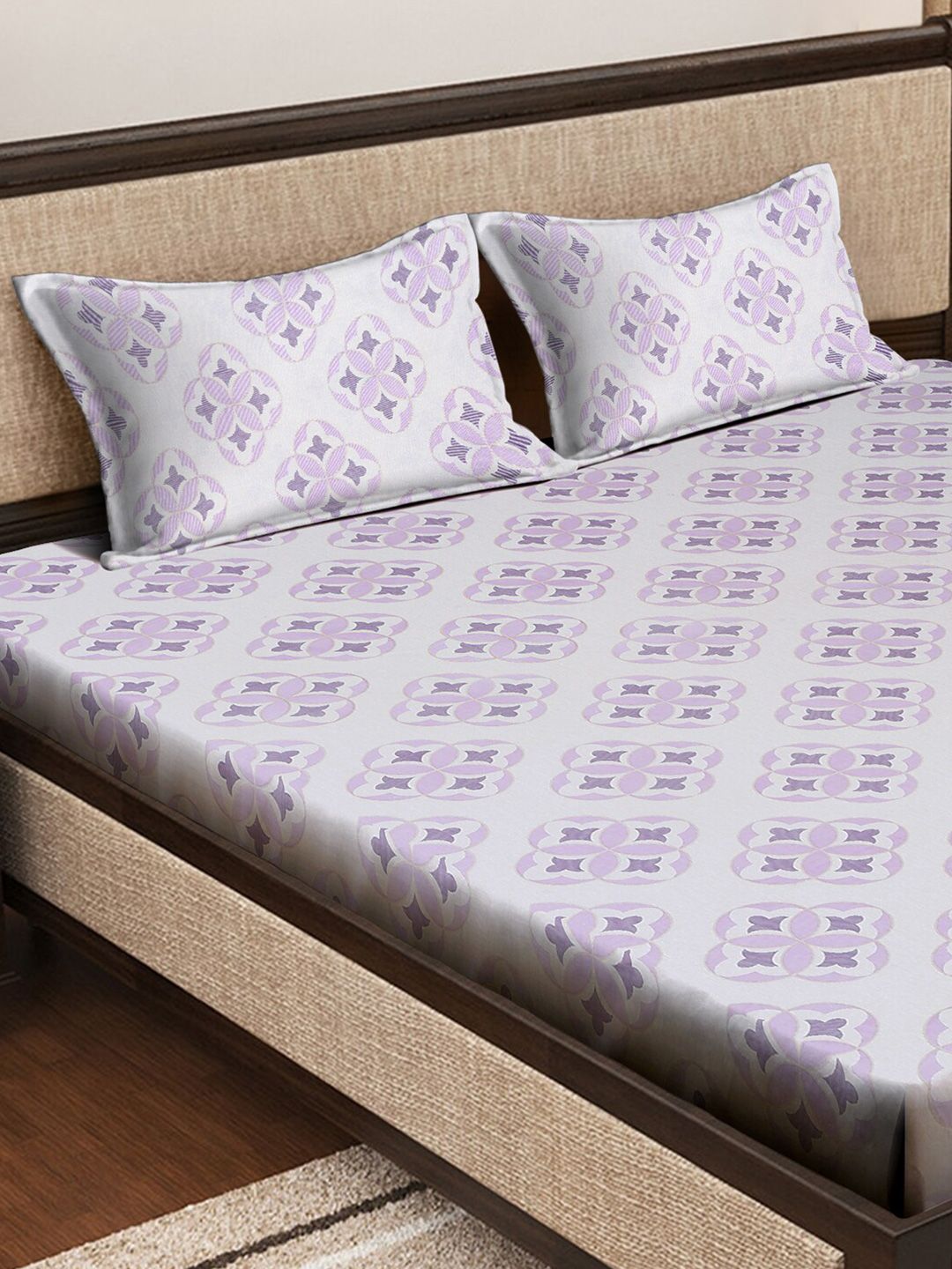 KLOTTHE Purple Floral Pure Cotton 400 TC King Superfine Bedsheet with 2 Pillow Covers-98 x 89 inches