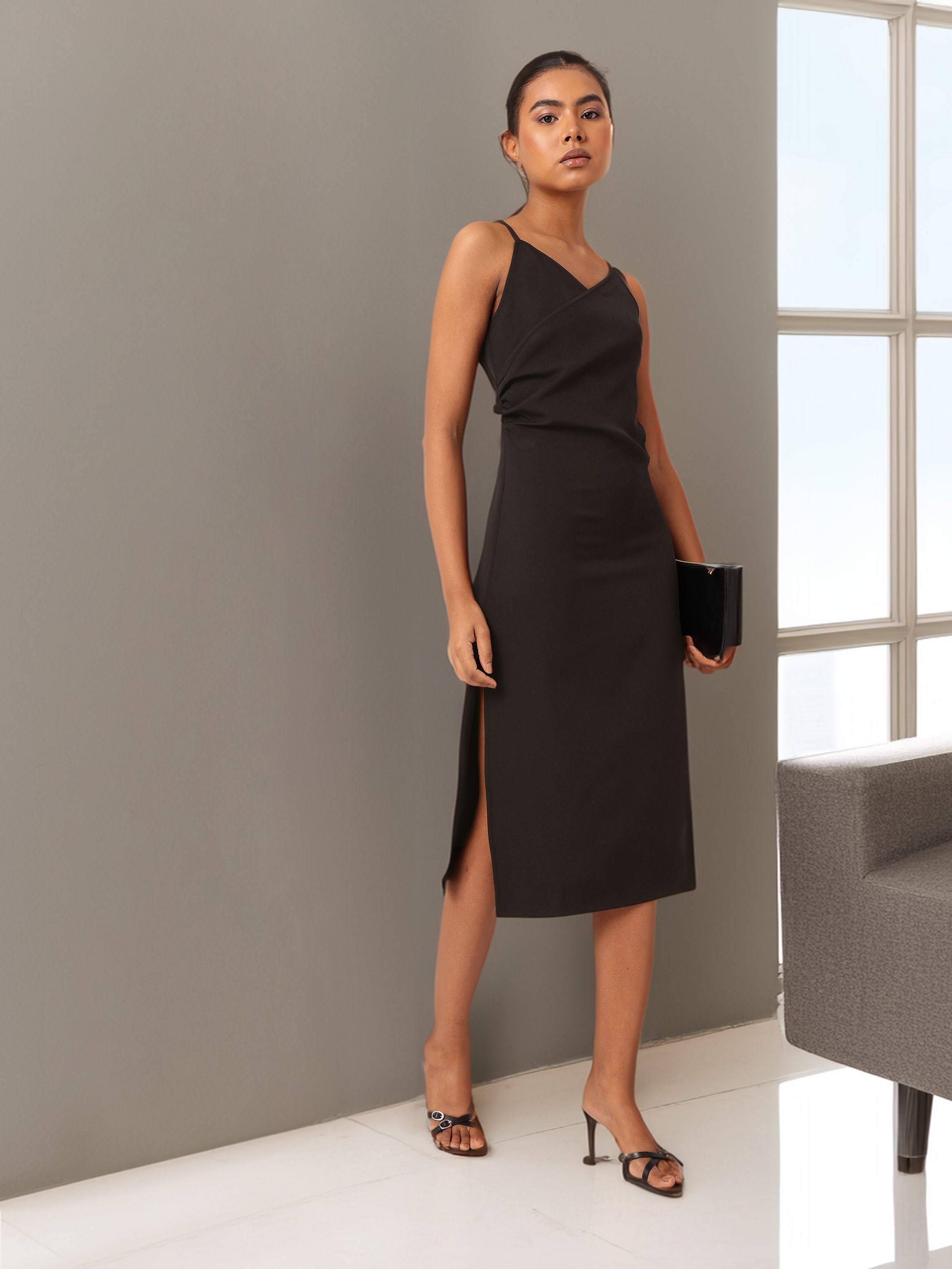 DressBerry Grunge Chic Ruched Side High Slit Sheath Midi Dress