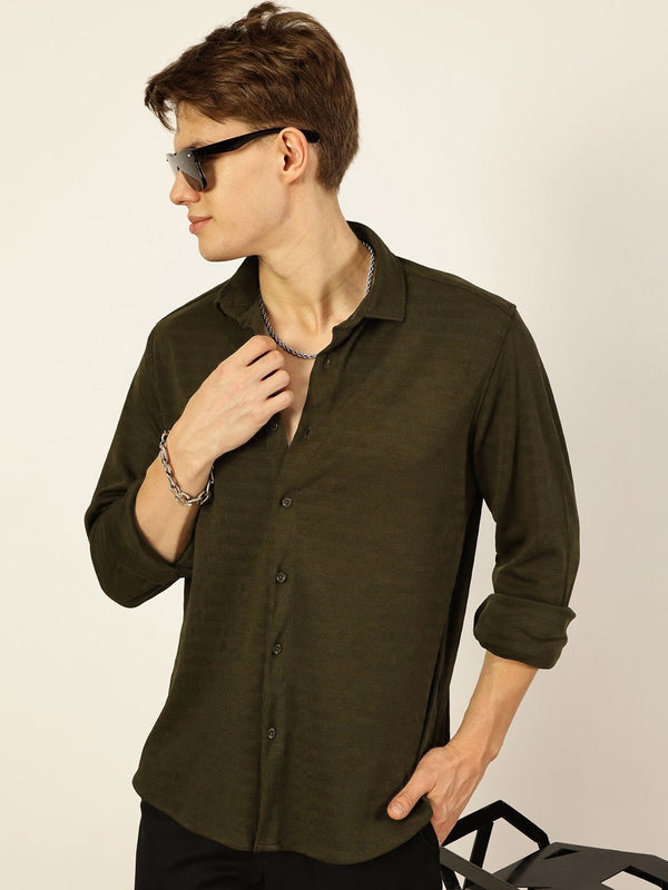 Thomas Scott Men Premium Spread Collar Horizontal Striped Casual Shirt