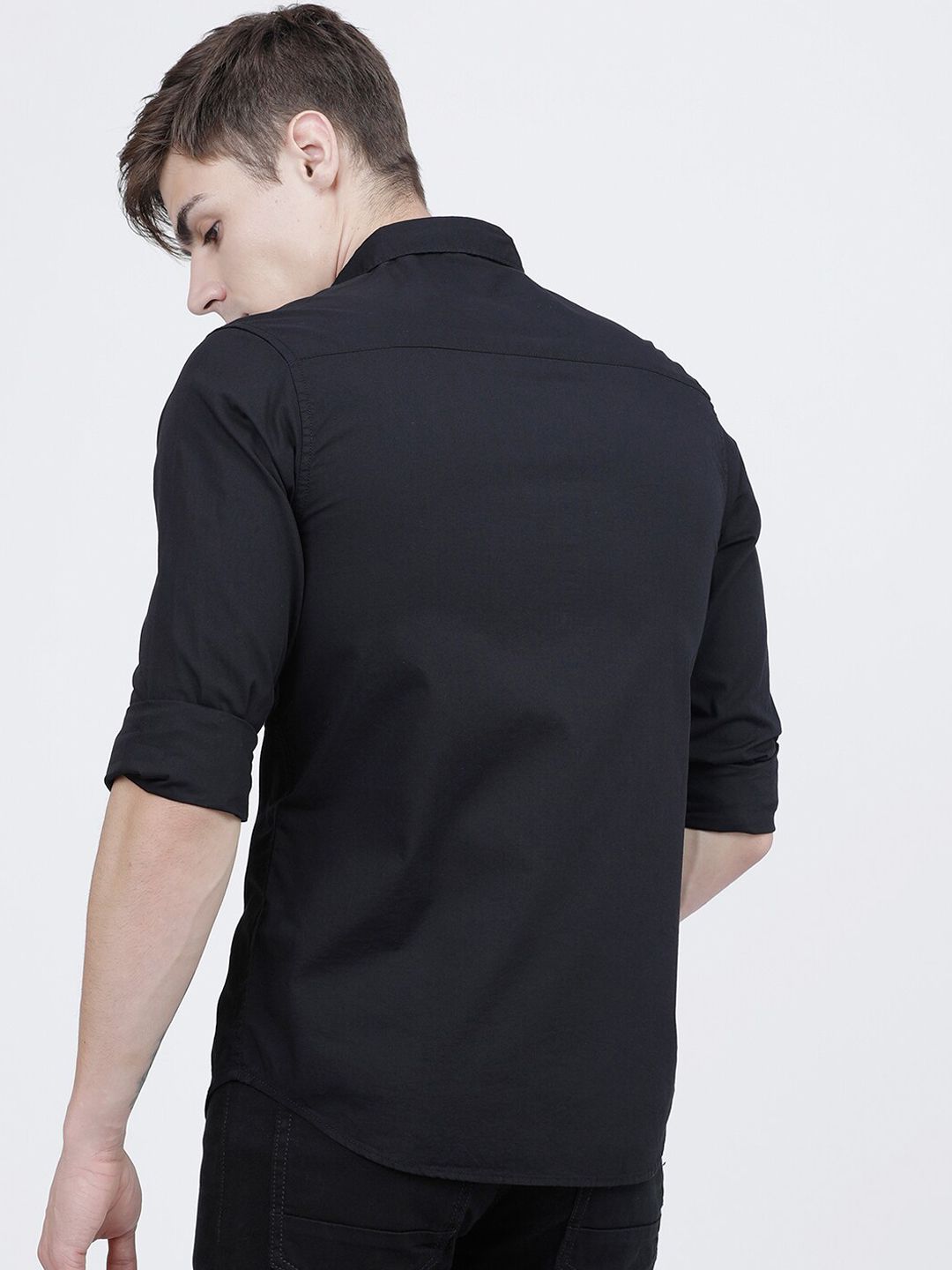 The Indian Garage Co Men Black Slim Fit Striped Casual Shirt