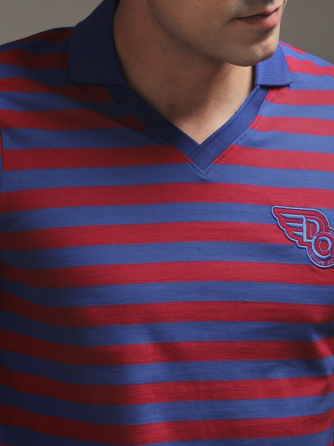 Difference of Opinion Men Striped Polo Collar Cotton T-shirt