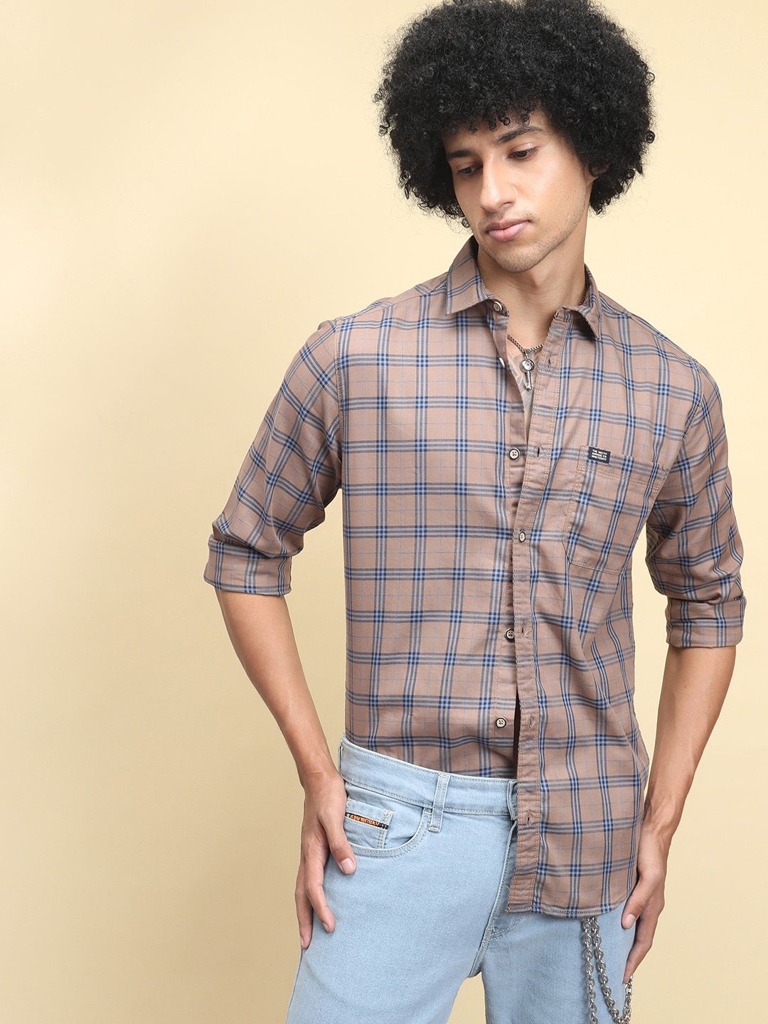 The Indian Garage Co Men Beige & Navy Blue Slim Fit Printed Casual Shirt