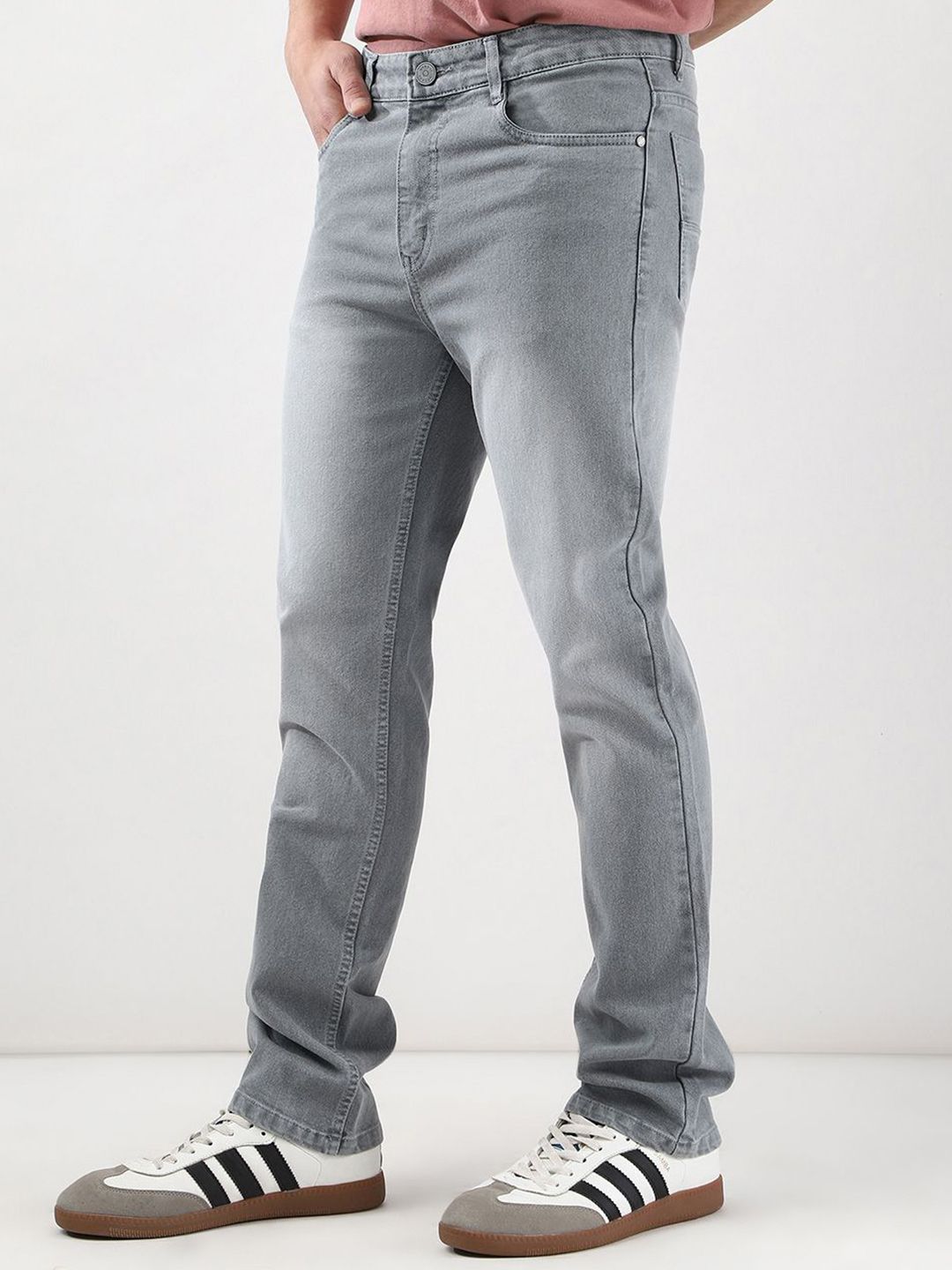 Urbano Fashion Men Straight Fit Mid-Rise Light Fade Stretchable Jeans