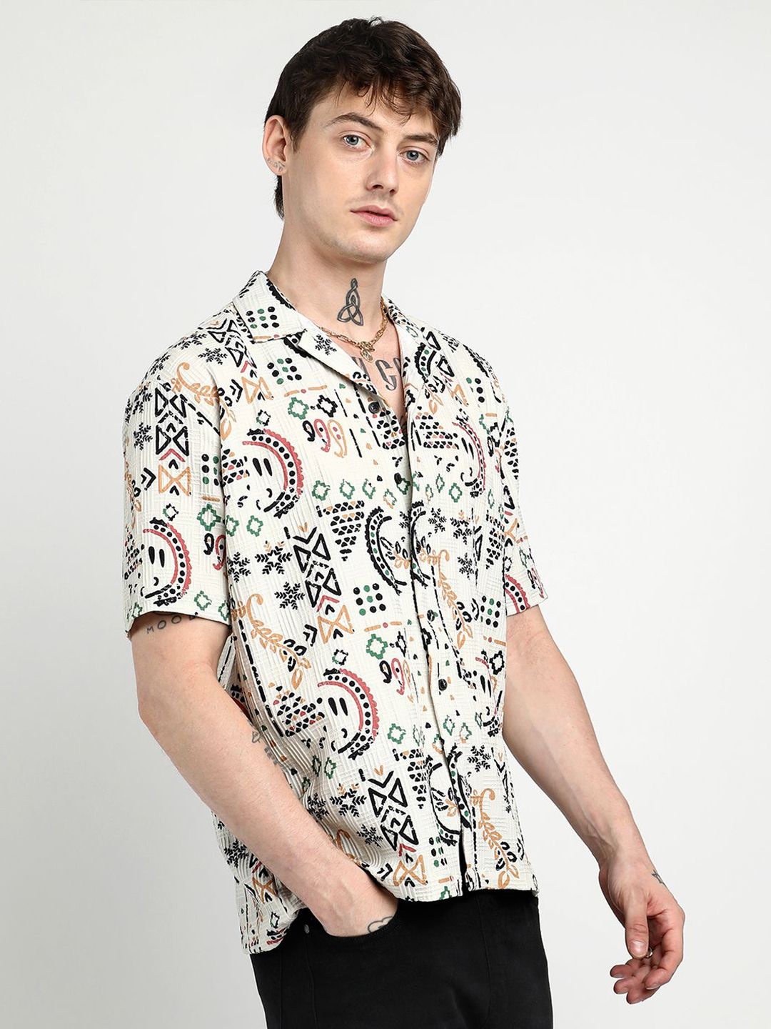 Campus Sutra Men Comfort Oversized Cuban Collar Printed Bohemian Casual Shirt