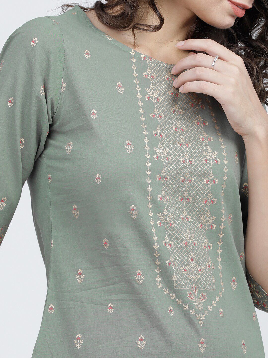 Vishudh Women Olive Ethnic Motifs Printed Cotton Kurta