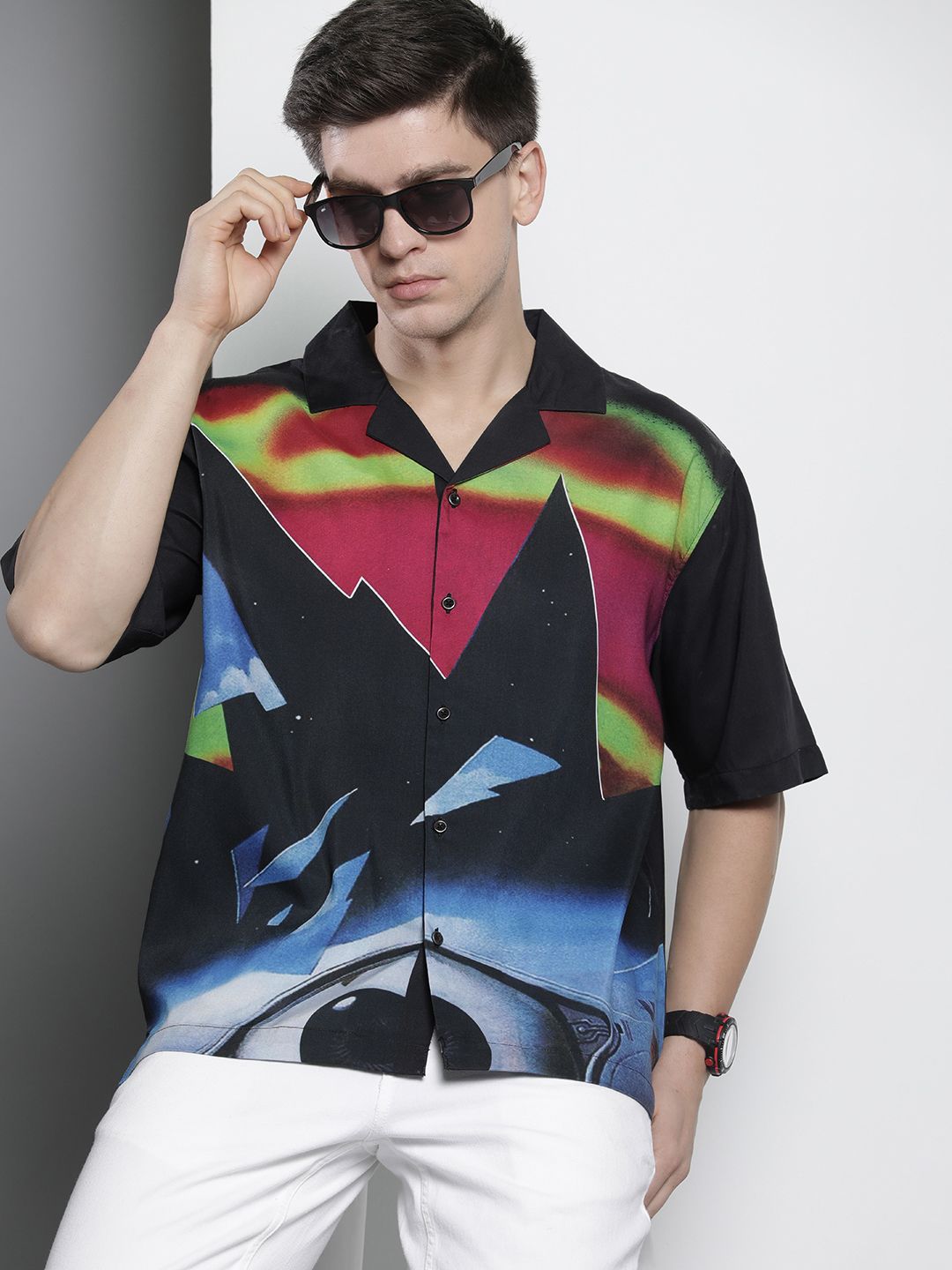 The Indian Garage Co Men Oversized Abstract Printed Resortwear Shirt
