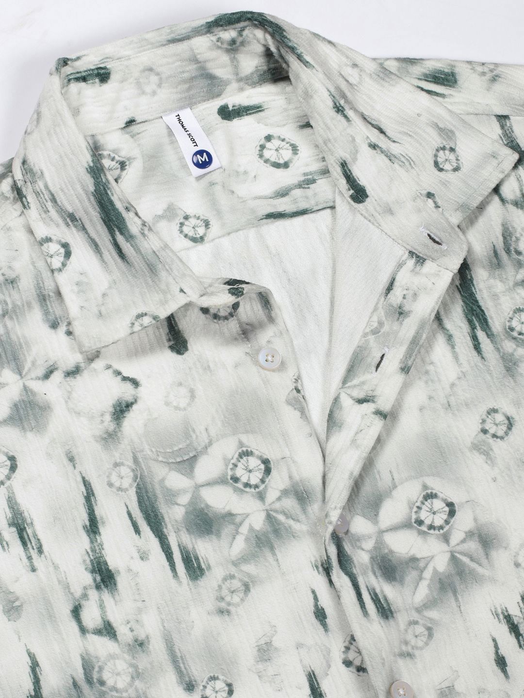 Thomas Scott Men Premium Cutaway Collar Abstract Printed Casual Shirt