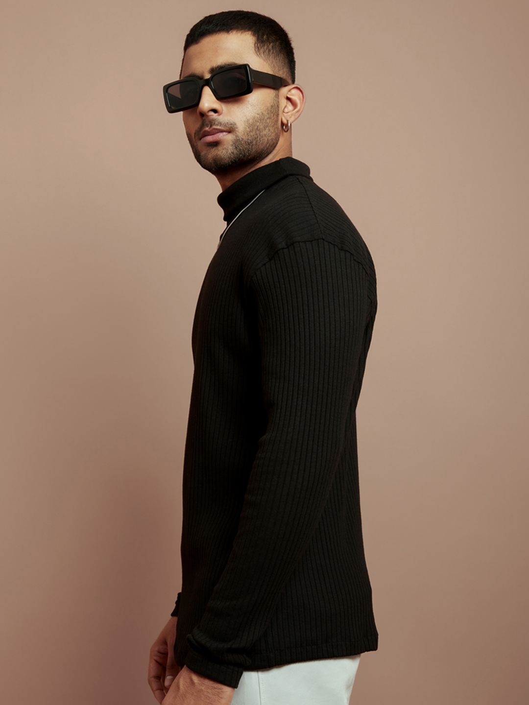 Powerlook Black Turtle Neck T-shirt