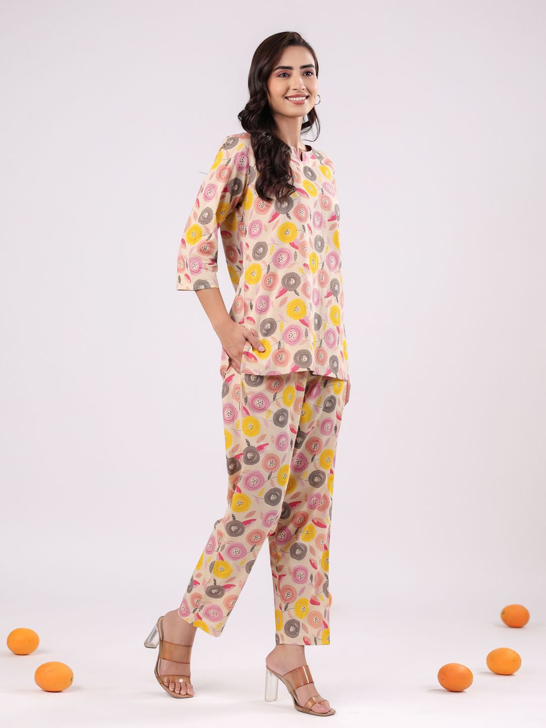 SANSKRUTIHOMES Notch Neck Floral Printed Pure Cotton Top & Trousers