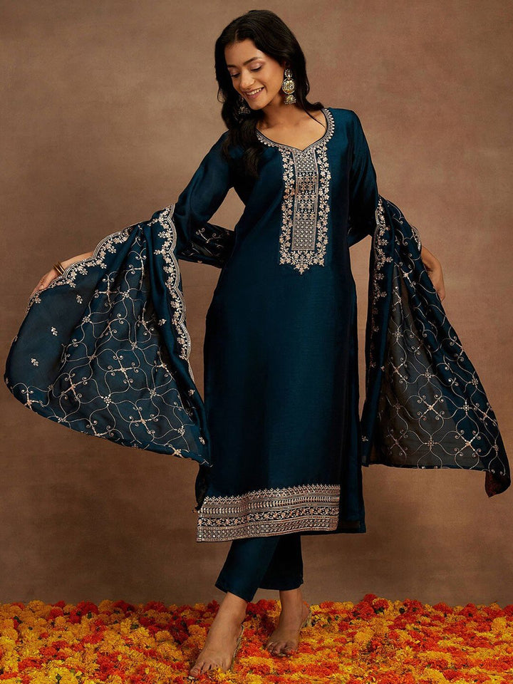 Libas Yoke Design Sequinned Straight Kurta with Trousers & With Dupatta