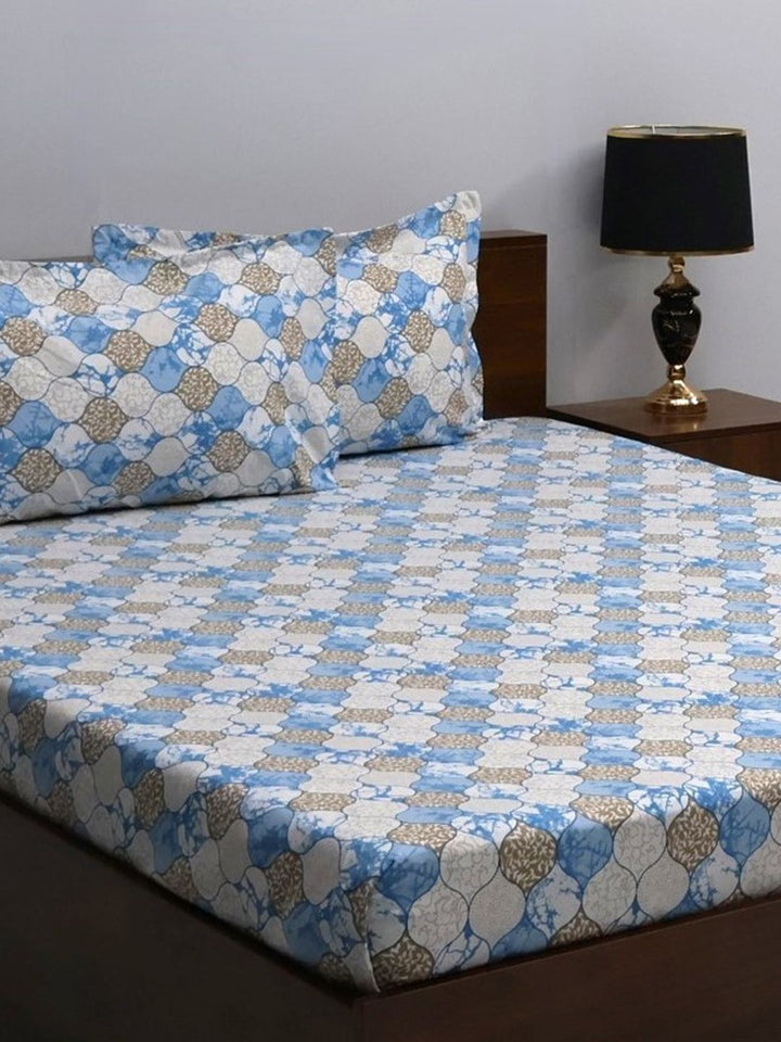 BOMBAY DYEING Blue & White Floral 160 TC Queen Bedsheet with 2 Pillow Covers
