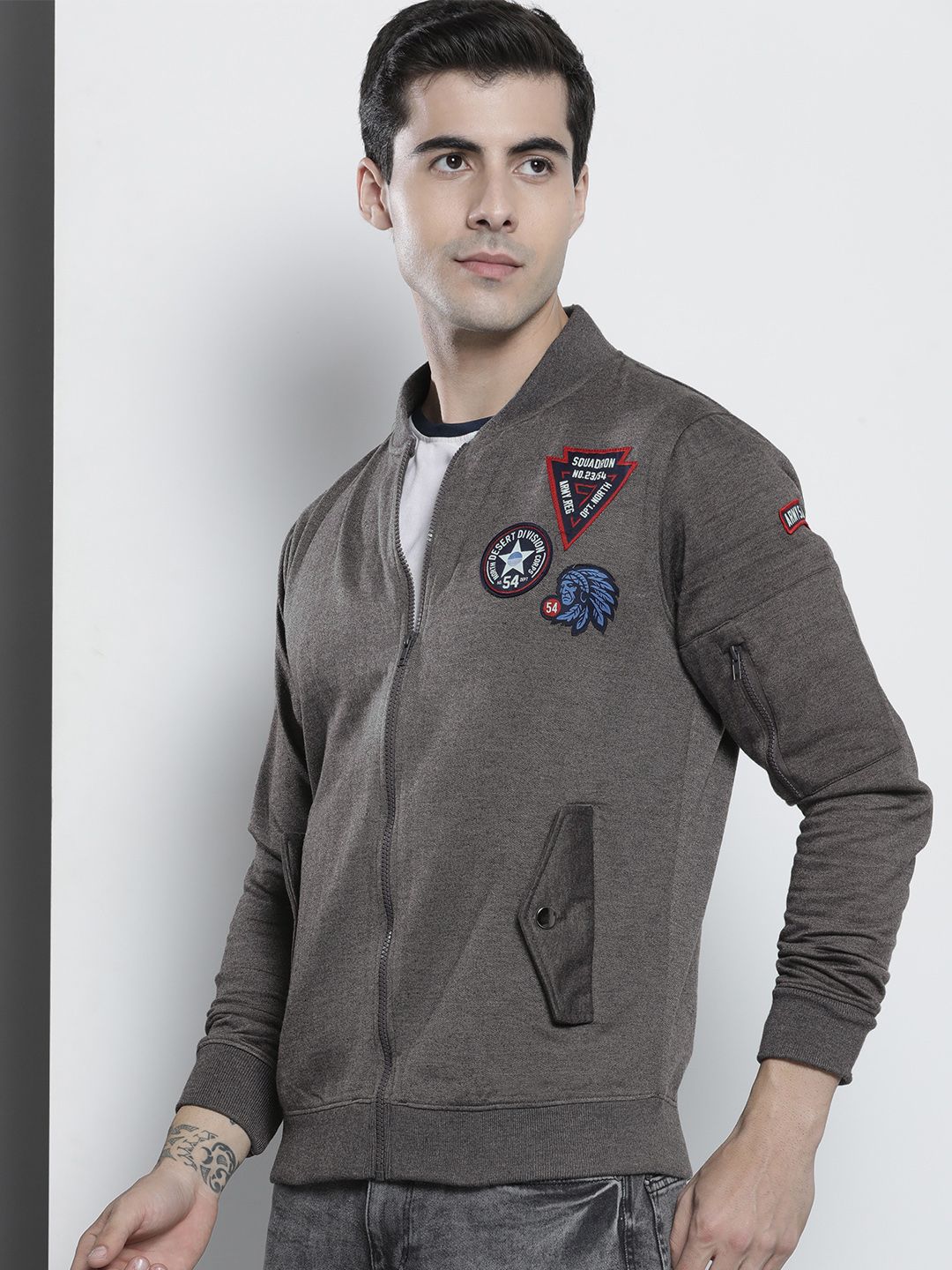 The Indian Garage Co Men Charcoal Grey Applique Detail Sweatshirt