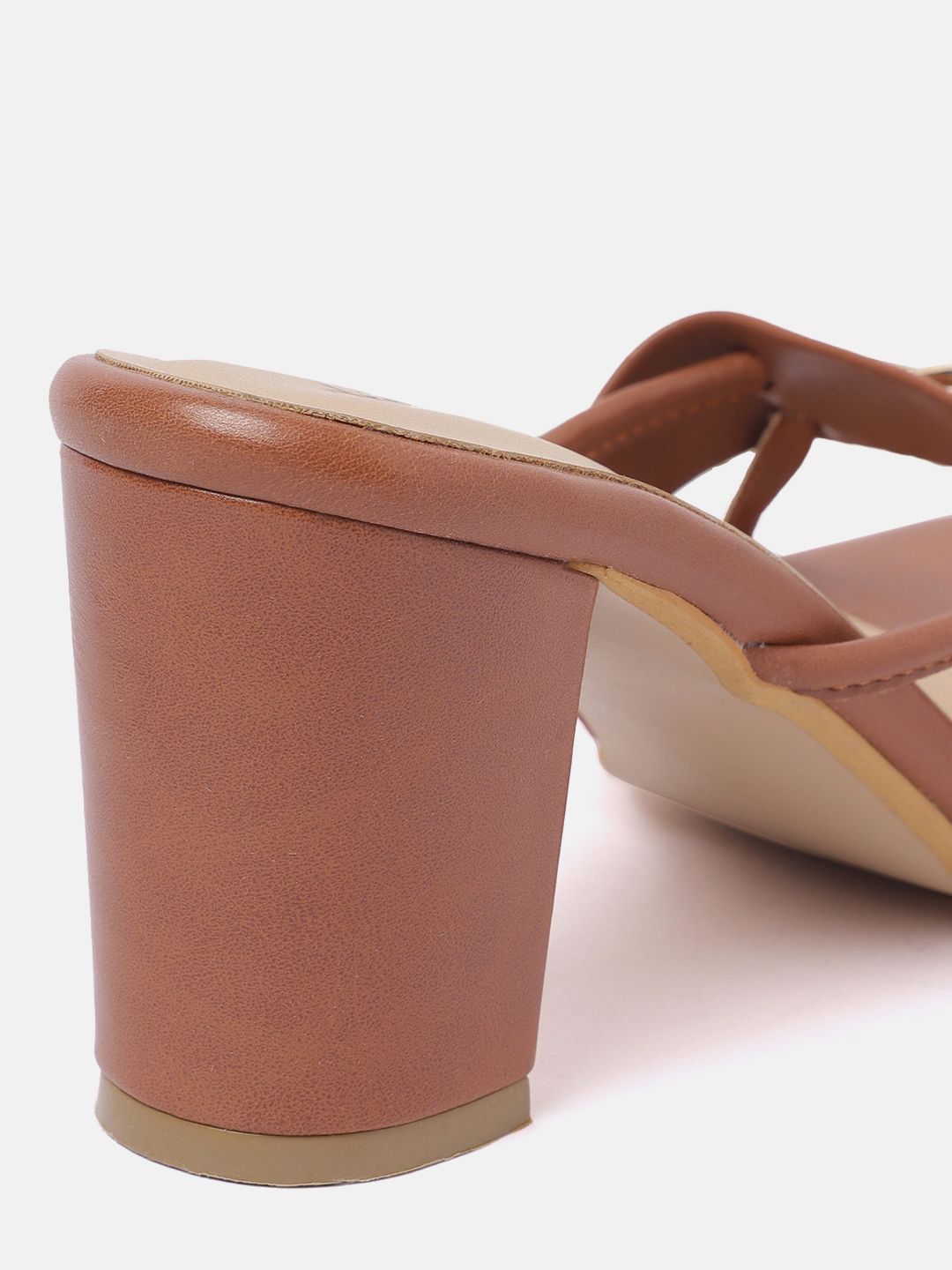 DressBerry Block Heels With Chain Detail