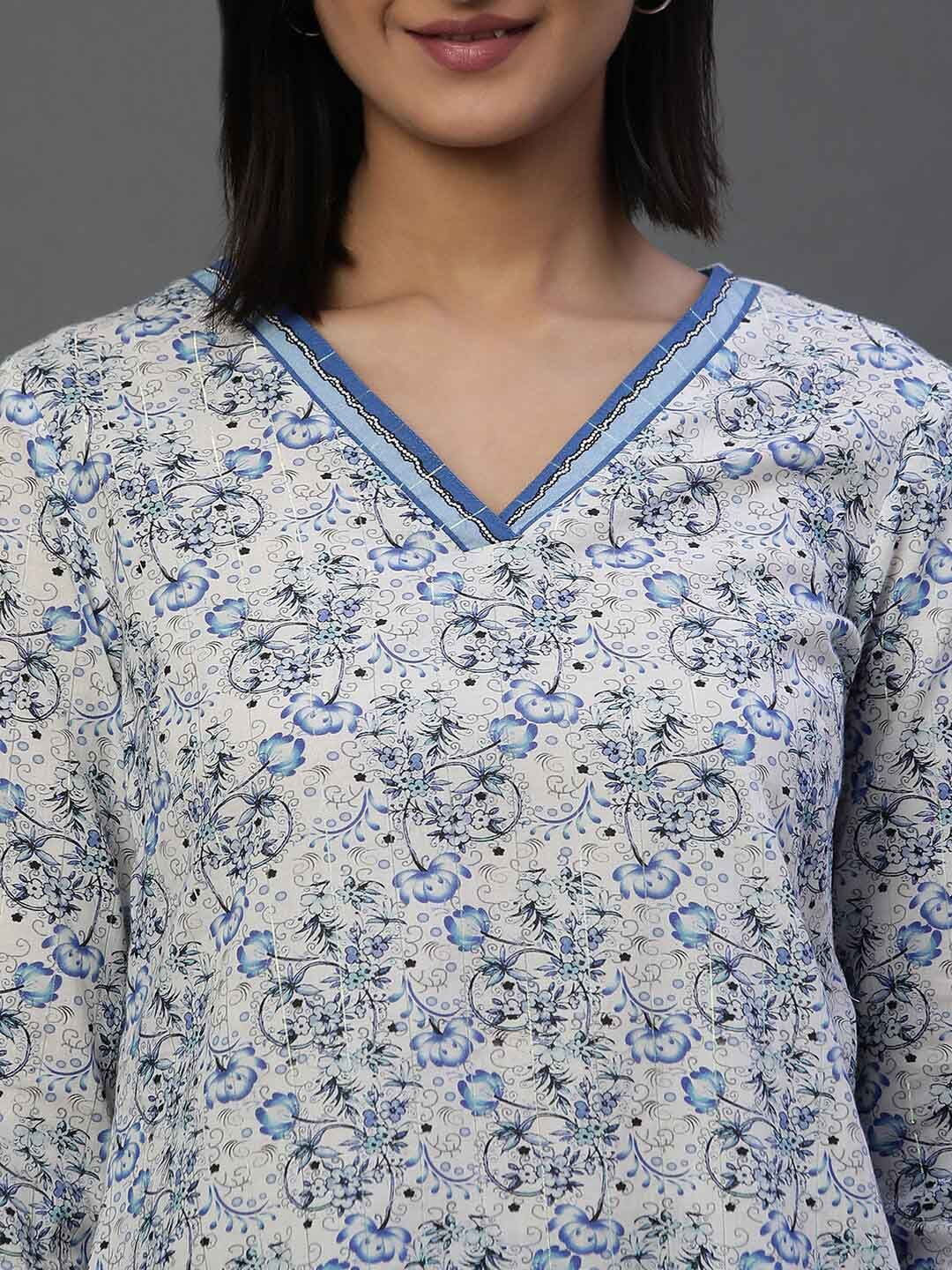 AURELIA Floral Printed V-Neck Straight Kurti