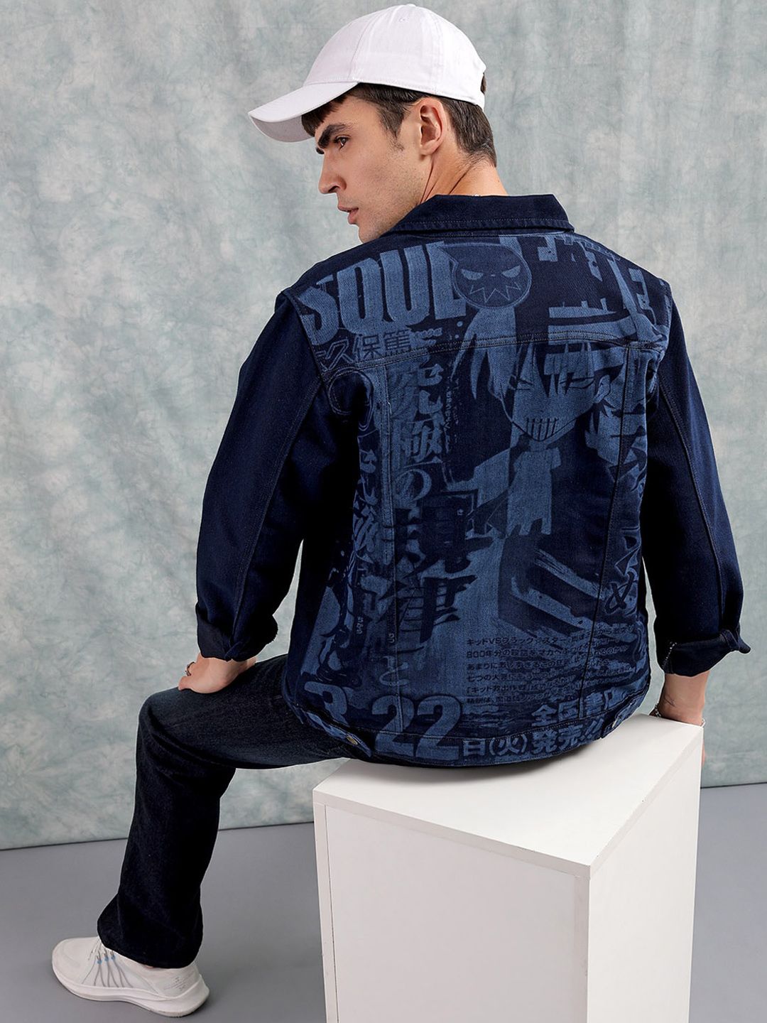 The Indian Garage Co Men Slim Fit Washed Denim Jacket with Flap Pockets