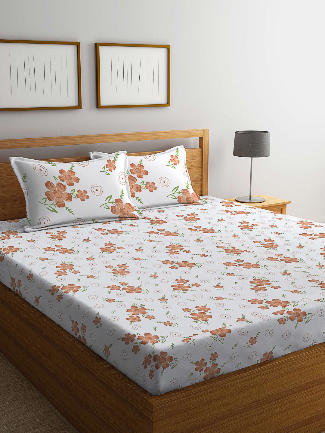 KLOTTHE White & Brown Printed 300TC Fitted Double King Bedsheet With 2 Pillow Covers