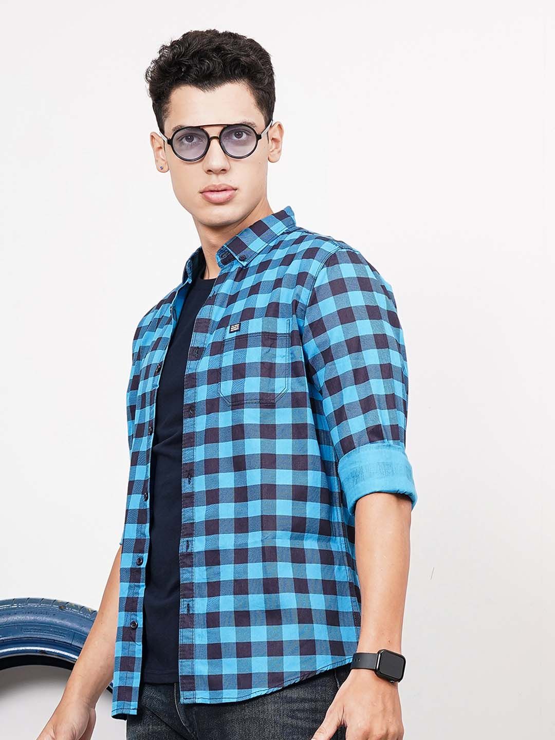 The Indian Garage Co Men Blue & Black Slim Fit Checked Casual Shirt