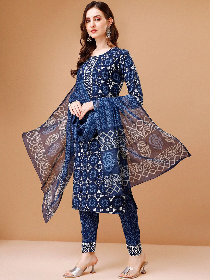 KALINI Floral Printed Kurta & Trousers With Dupatta