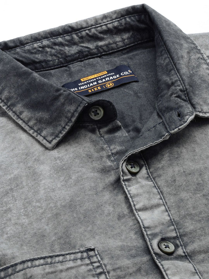 The Indian Garage Co Men Grey Checked Casual Shirt
