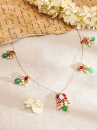 Rubans 18K berlapis emas Ruby Pink & Emerald Green Kundan Kalung yang disemat dengan aksen mutiara