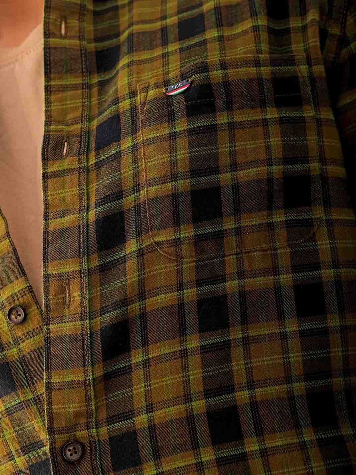 The Indian Garage Co. Spread Collar Slim Fit Tartan Checks Cotton Casual Shirt