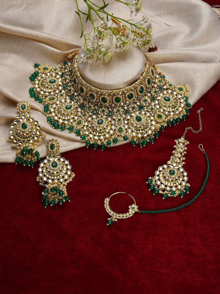 Set Perhiasan Kundan Berlaringan & Berat Kundan Sohi